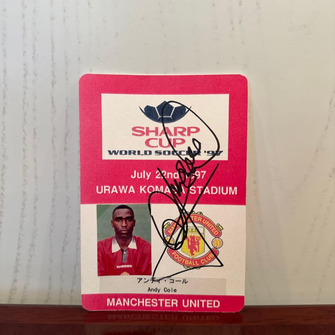 ヤ*マ様 マンチェスターユナイテッド 直筆サイン入りアクレディー 25名