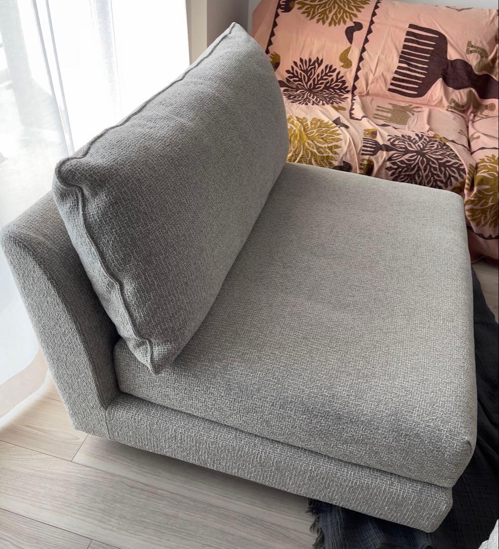 アルフレックスA•SOFA es 100 アームレスソファ(2台ある内の1台目