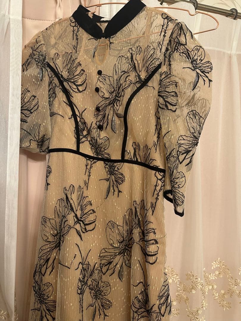 LEJA配色パイピングプチハイネック花柄刺繍ラメレースロング丈ドレス S