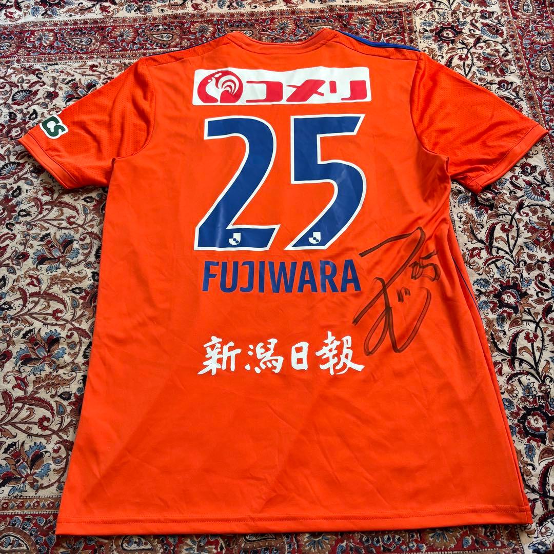 アルビレックス 新潟サイン入りユニフォーム FUJIWARA 藤原奏哉　2XO トップチーム（藤原 奏哉） - アルビレックス新潟 公式サイト｜ALBIREX