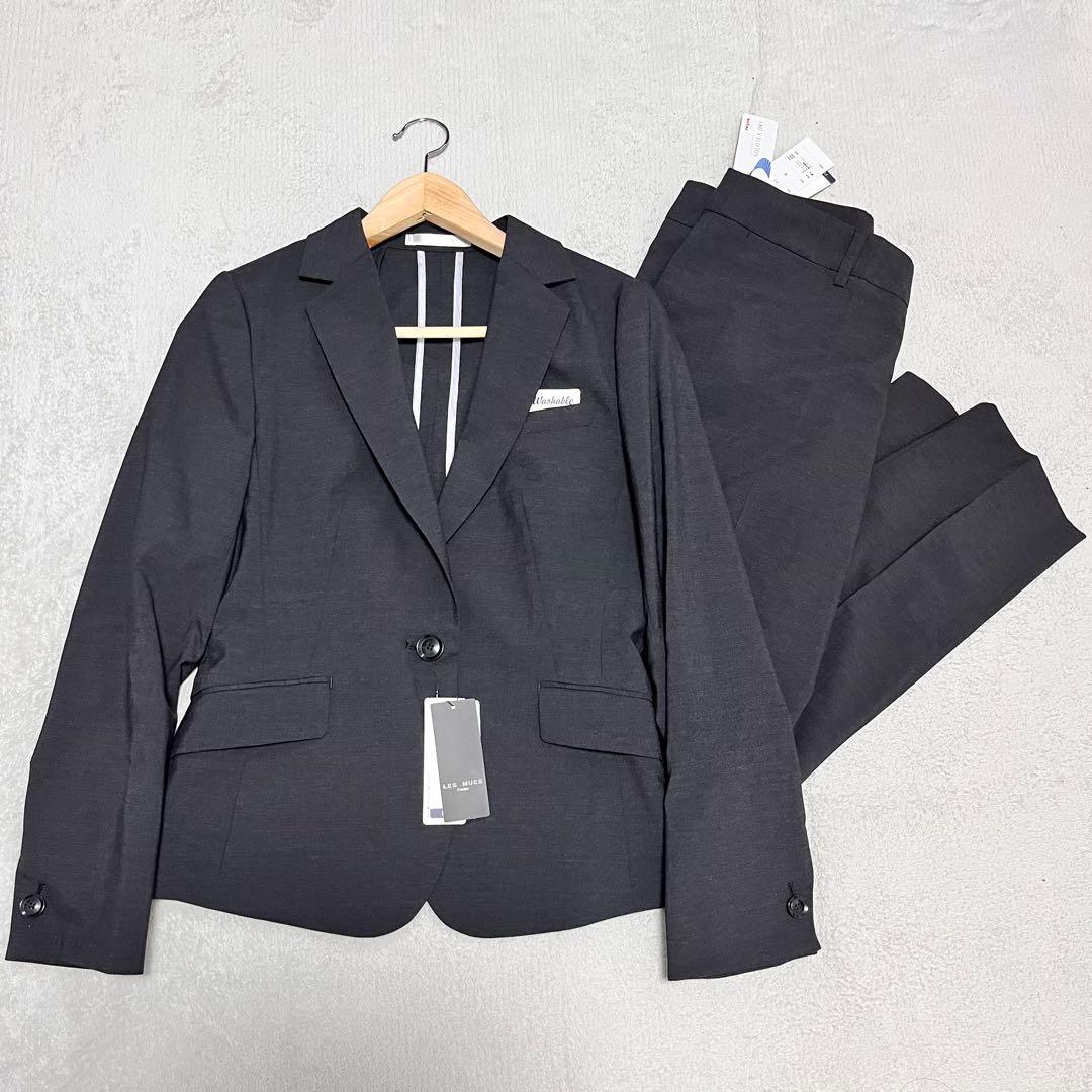 新品タグ付き✨レミュー スーツ M ダークグレーストレッチ