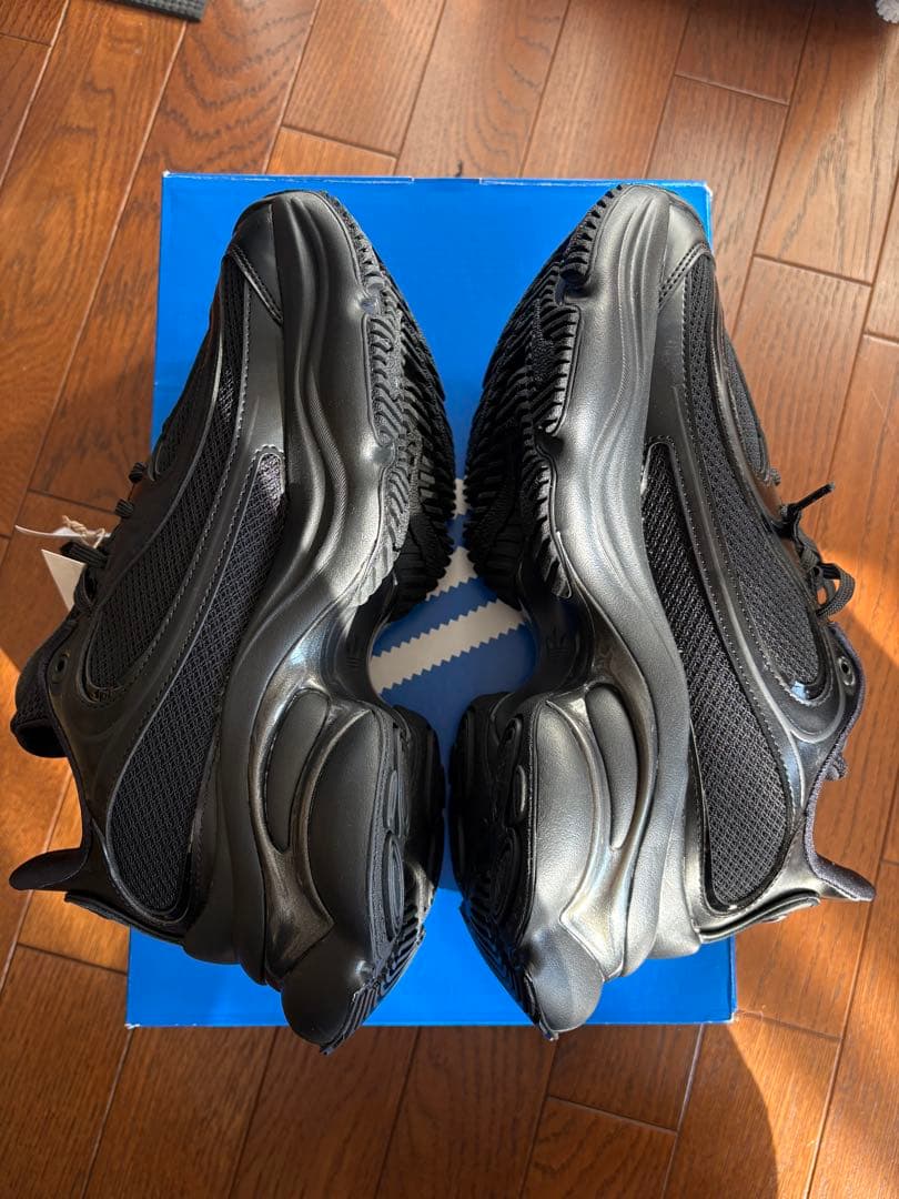 adidas OZVENUZ 25.5cm コアブラック×チャコール