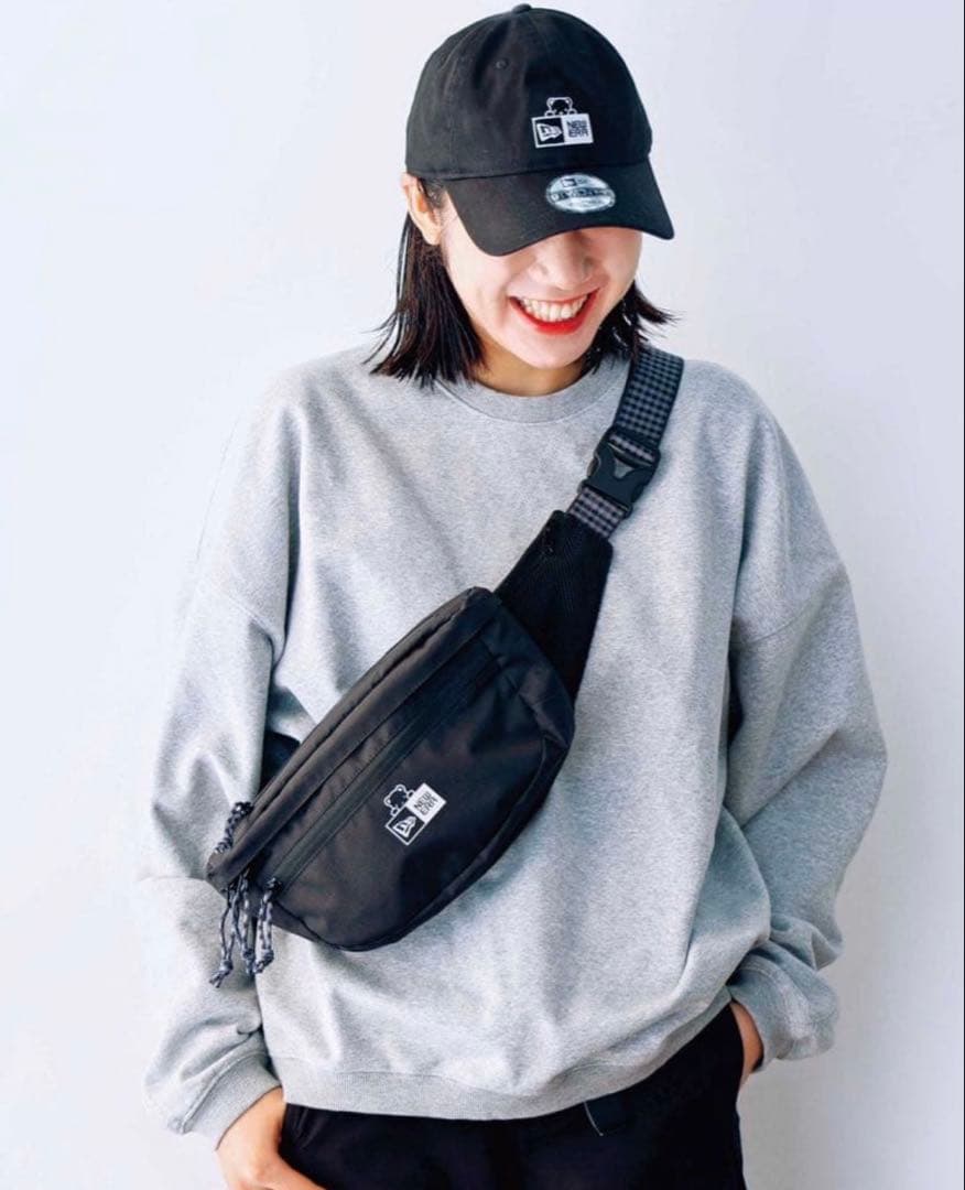 ボディバッグNEW ERA® × familiar ファミリア ニューエラ - メルカリ