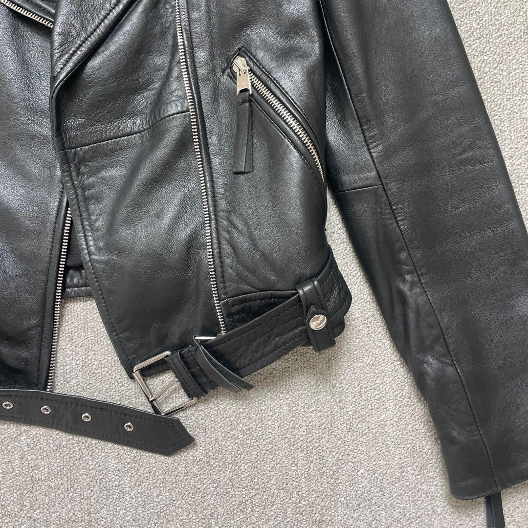 美品 ZARA ブラックレザーライダースジャケット Mサイズ 本革 - メルカリ