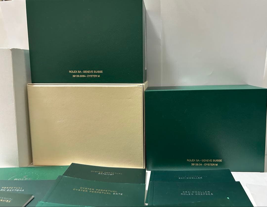 ロレックス純正デイトナ・デイトジャストMサイズ BOX 2箱 付属品 計32