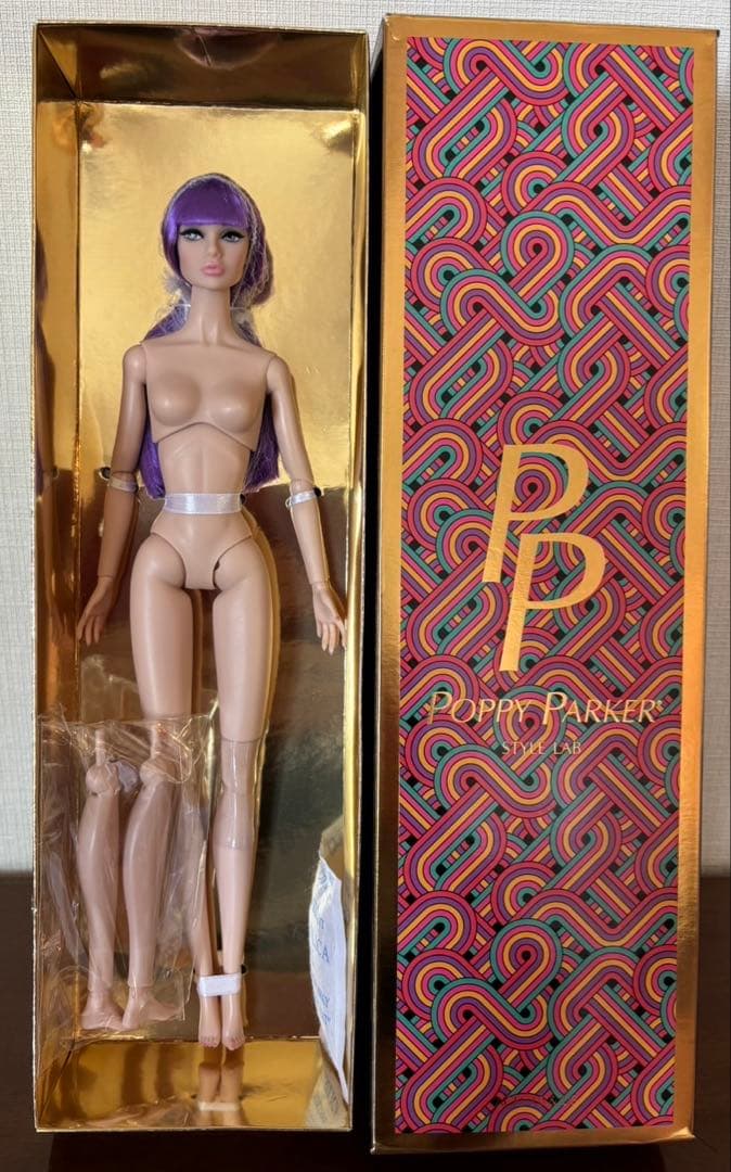 Poppy Parker ポピーパーカー　スタイル　ラボ　2021 ついに、初めてのポピー・パーカーを手に入れた！ : r/Dolls
