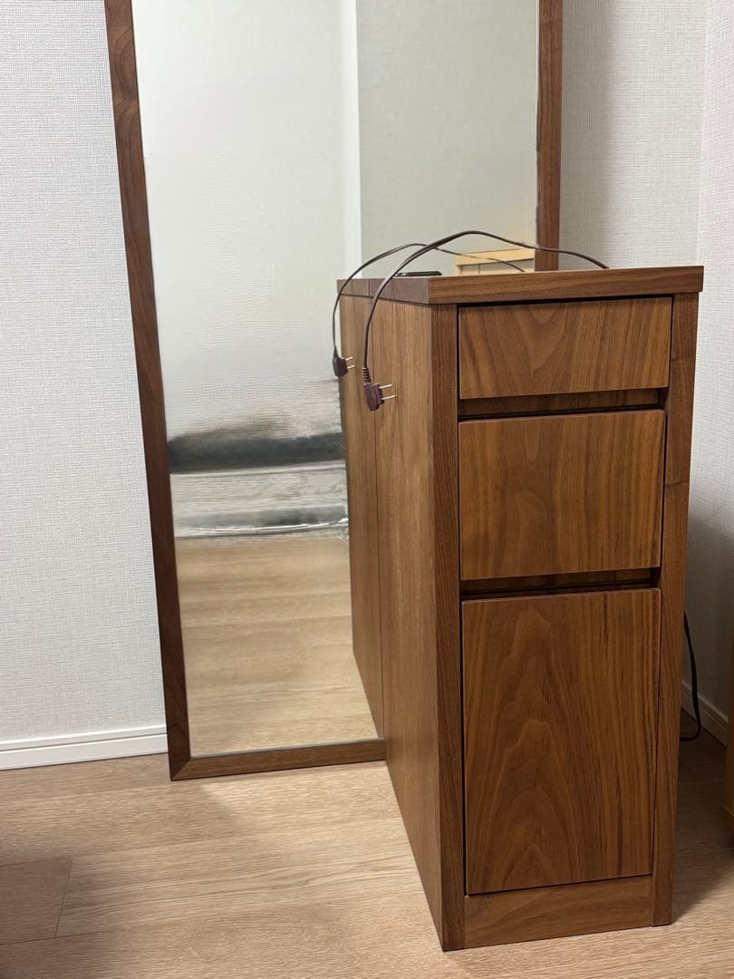 マスターウォール トゥルム ドレッサー ウォールナット 正規販売店購入