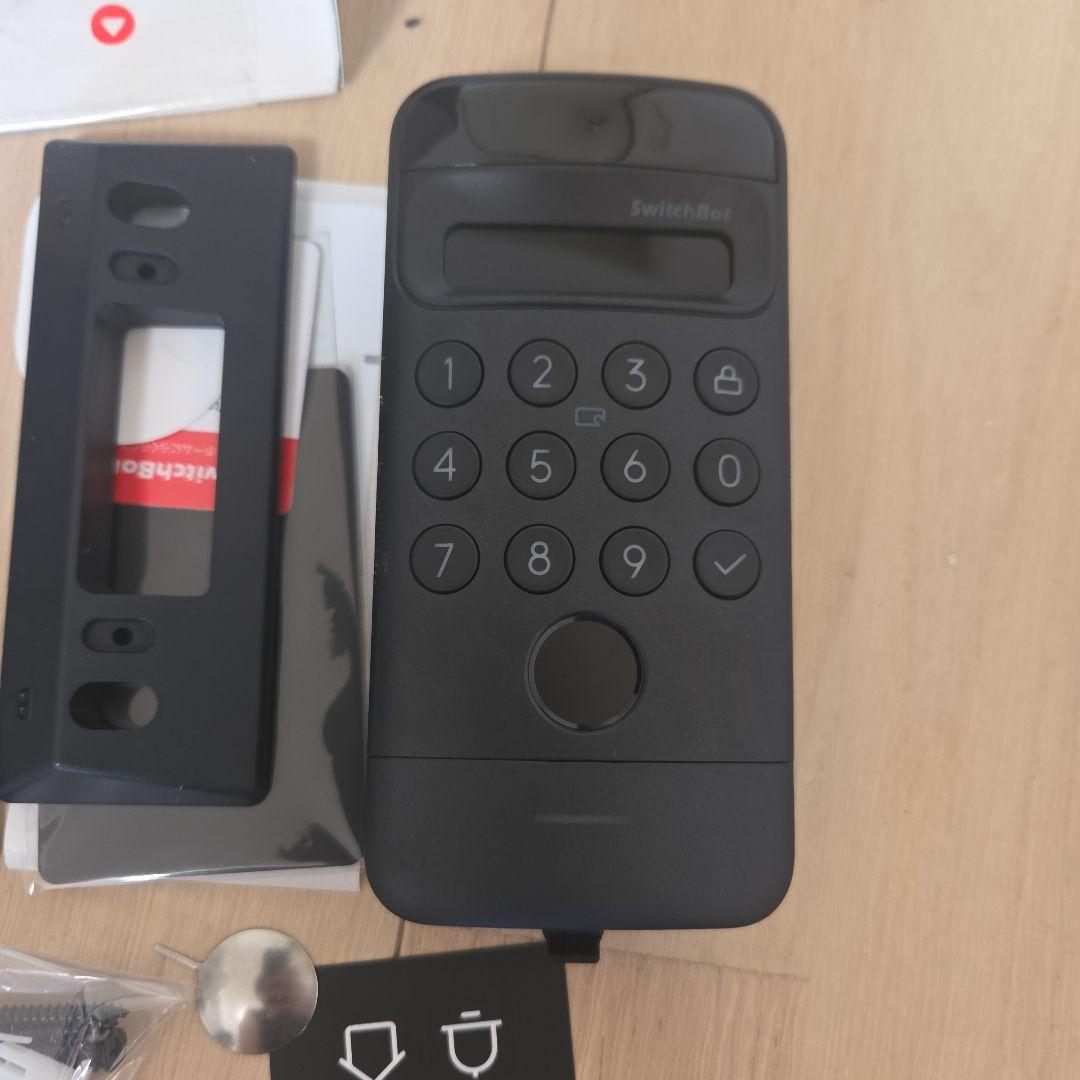 【中古】SwitchBot 顔認証パッド SwitchBot顔認証パッド用 角度可変バイザー 7段階角度調整｜Yahoo