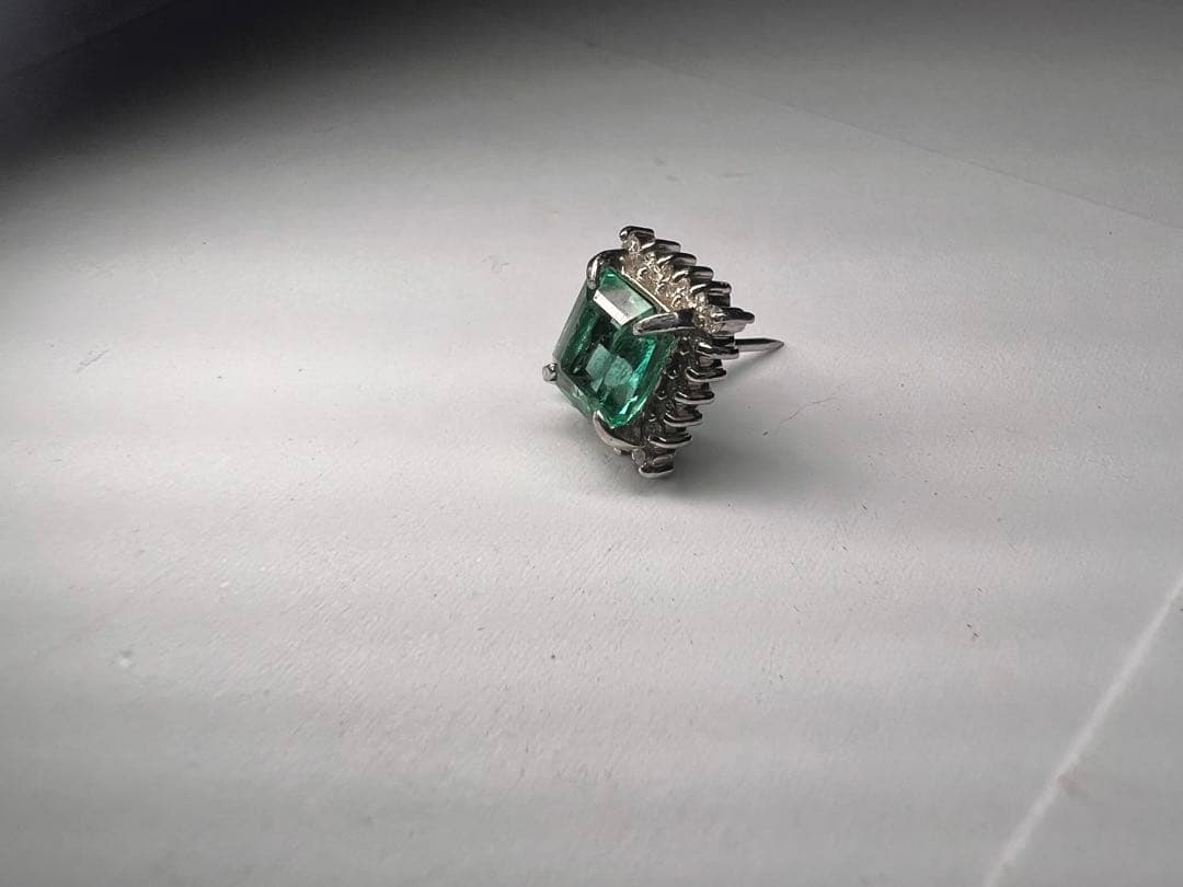 エメラルド 0.3ct!!! 極上ダイヤモンド Pt900 ネクタイピン