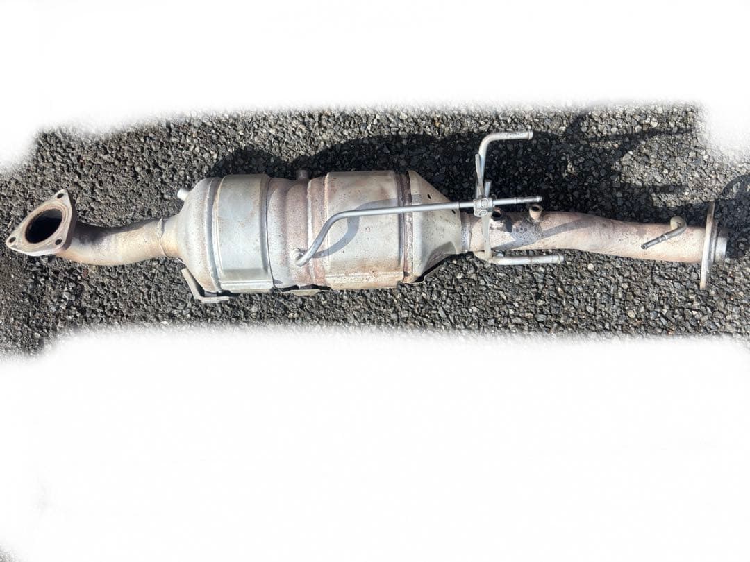 KDH200系ハイエース　キャタリチックコンバーター KDH200系ハイエースキャタリチックコンバーター