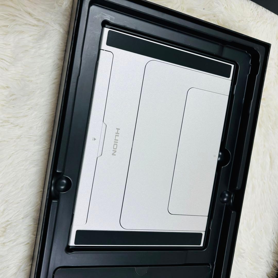 【極美品】HUION KAMVAS Pro 16 (2.5k) 液タブ