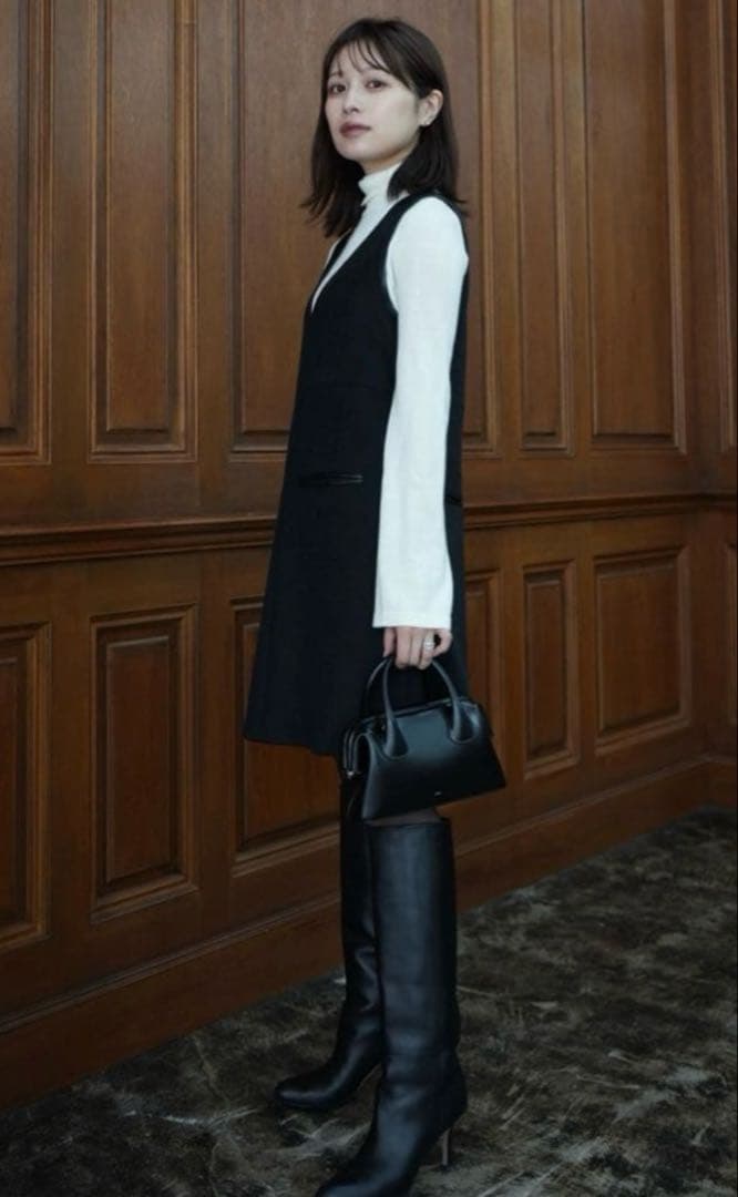 laubeblanc leathertrimmedjumperdress ワンピース laubeblanc leather