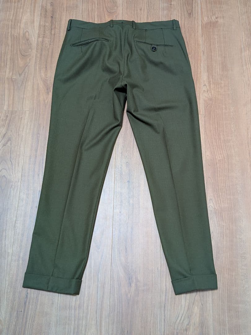 美品】BERWICH ベルウィッチ SC DANDY オリーブ 48 イタリア - メルカリ