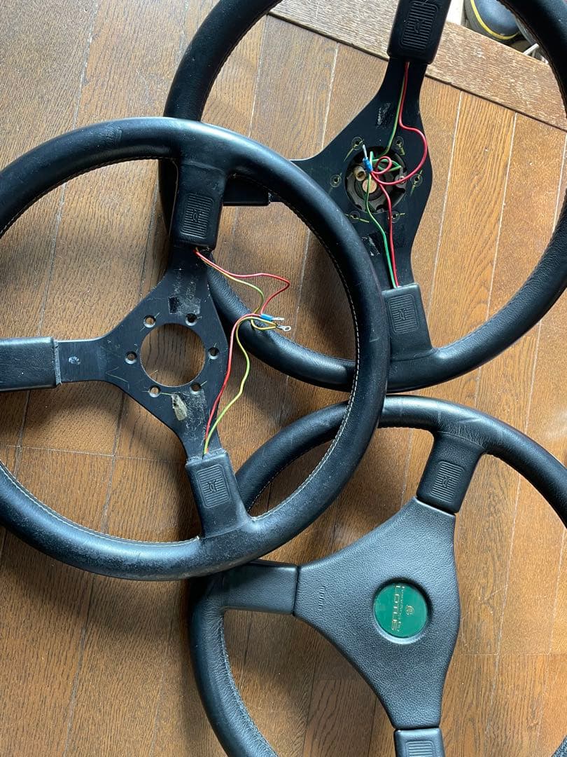 momoステアリング　３個セット DRIFT PINK RIBBON 330mm（AL-03)