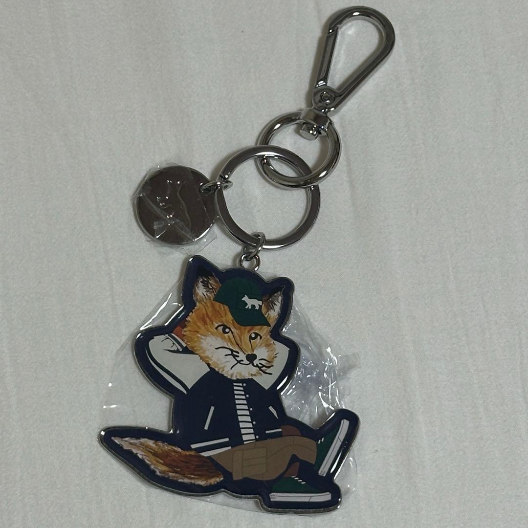 新品未使用 MAISON KITSUNE キーリング 楽天市場】Maison Kitsune メゾンキツネ Bold Fox Head Keyring