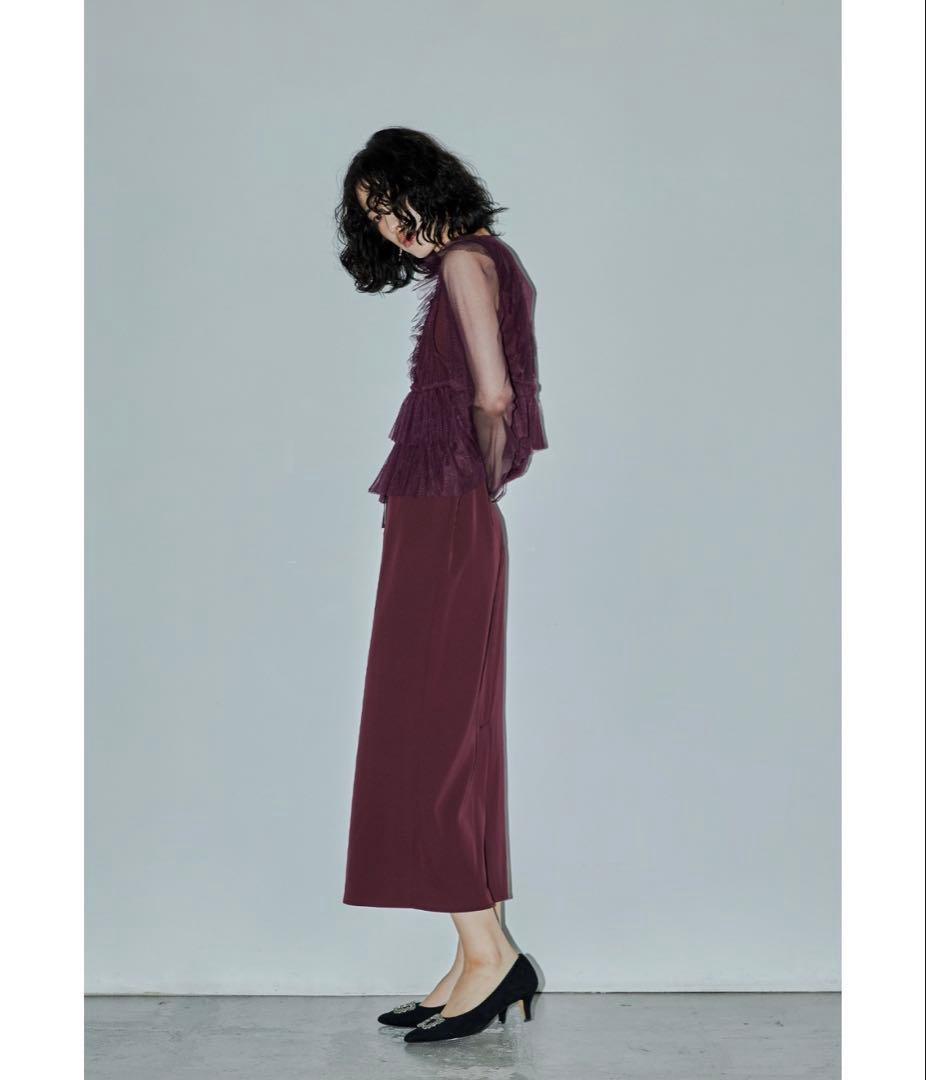 niana フリルペンシルドレス ボルドー