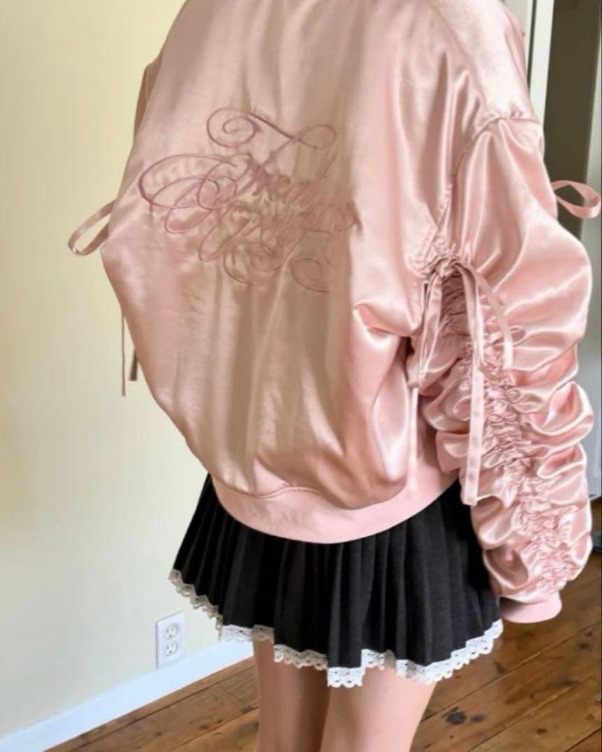 ジャケット・アウター Treat Urself Girly ribbon MA-1(pink) トリートユアセルフ Girly ribbon MA-1の通販 by ❤︎｜ラクマ