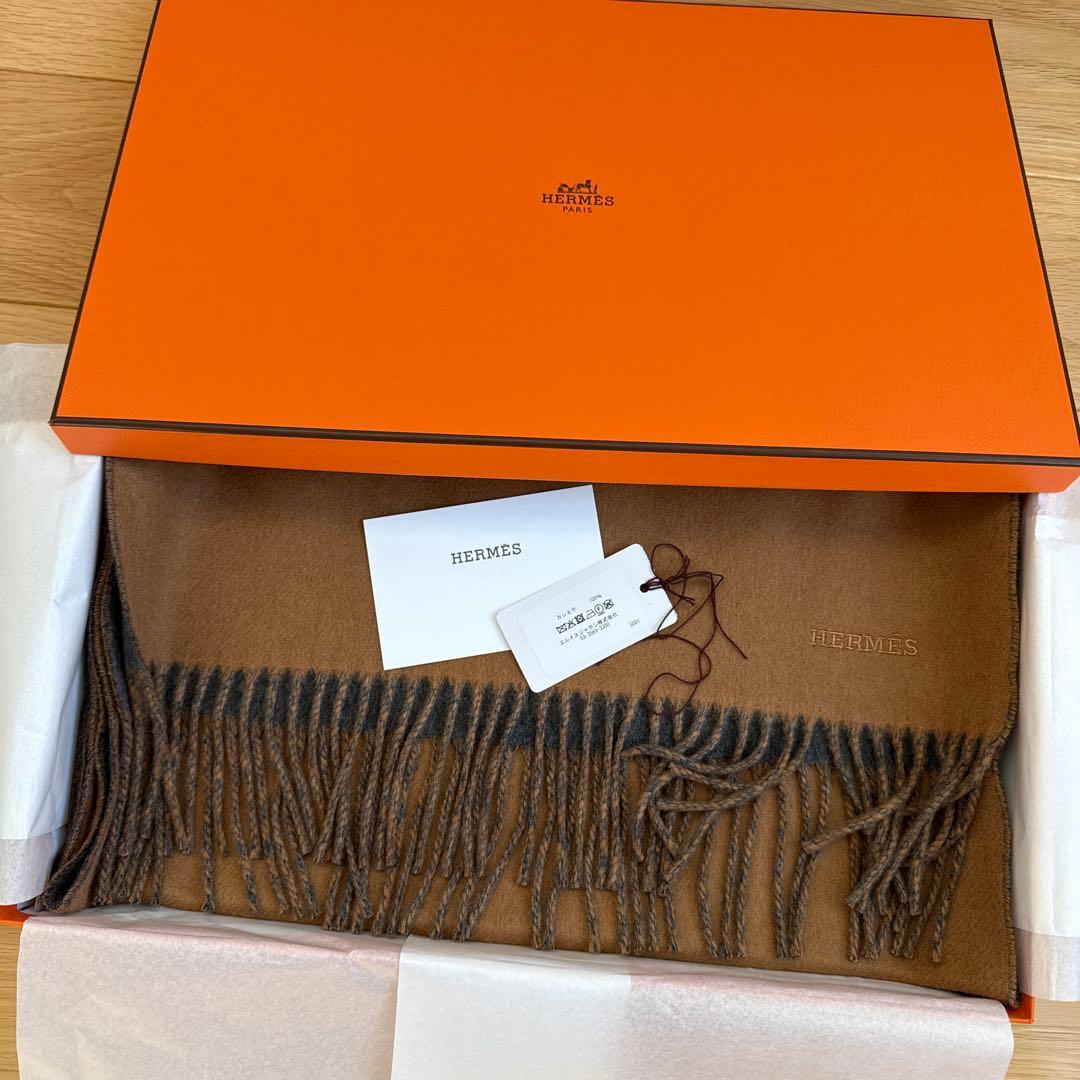 【25年12月購入】HERMES エルメス　カシミヤマフラー 《レクトヴェルソ》