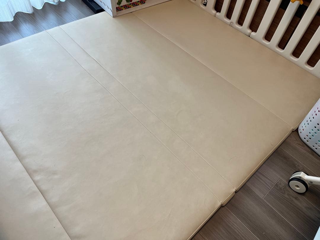 OKUMA シームレスプレイマット 140×200 オールベージュ - メルカリ