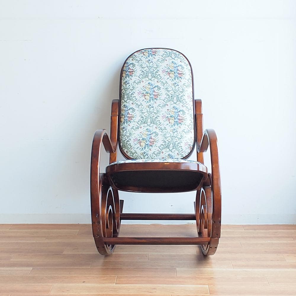 ビンテージ 曲木のロッキングチェア - メルカリ