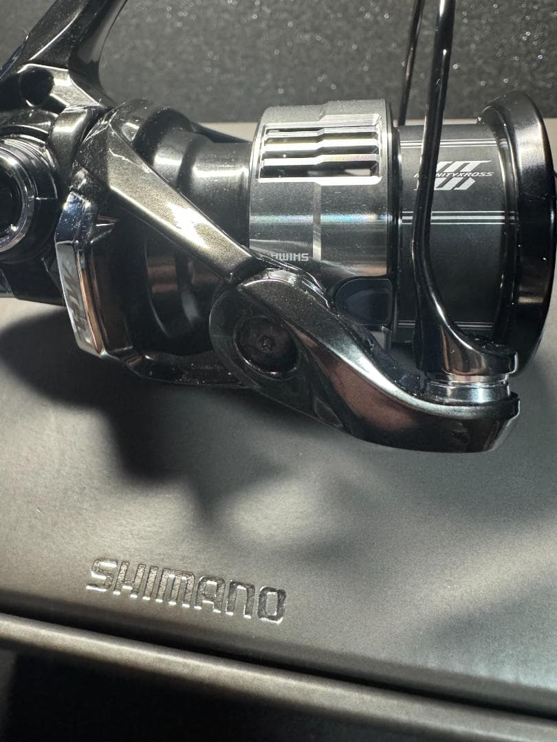 シマノ 23 ヴァンキッシュ C2500SXG シマノ(SHIMANO) 23 ヴァンキッシュ C2500SXG 045263｜アウトドア用品