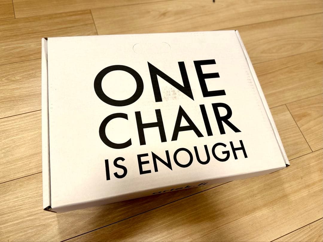 Artek ＋ Moomin Stool 60 Celebratinon Artek + Moomin (アルテック＋ムーミン) Stool 60 Celebration | Artek