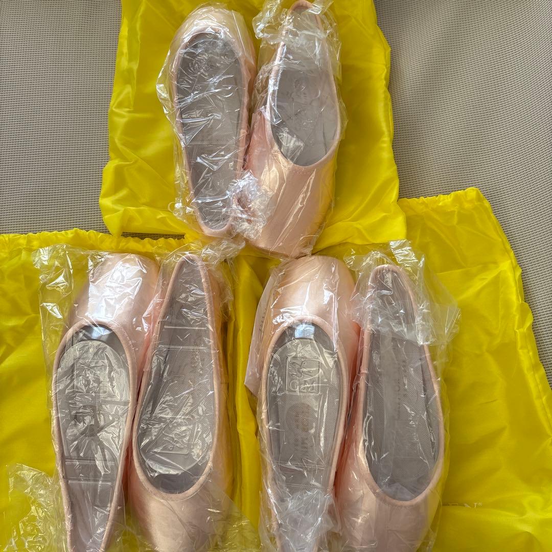 ゲイナーミンデン エクストラ 7.5 M 3足 アメリカ製 Gaynor Minden（ゲイナーミンデン）スーパー トゥシューズ バレエ