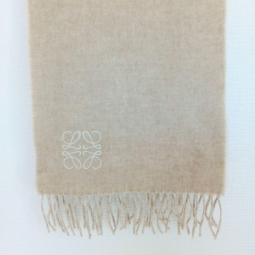 新品】LOEWE ロエベ バイカラーマフラー (アイボリー/サンド) - メルカリ