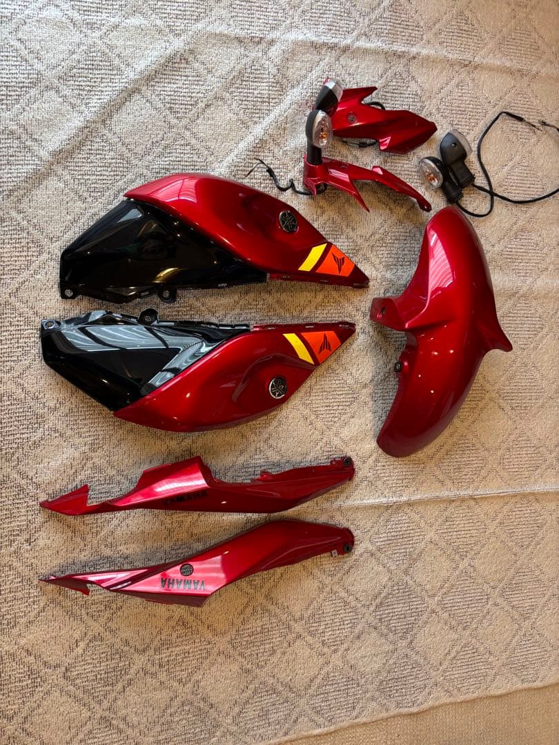 mt-25 mt-03 mt25 mt03 カウル　カバー　タンク　セット Carbon Fiber Fuel Tank Cover Set 3 PCS for MT03 MT25