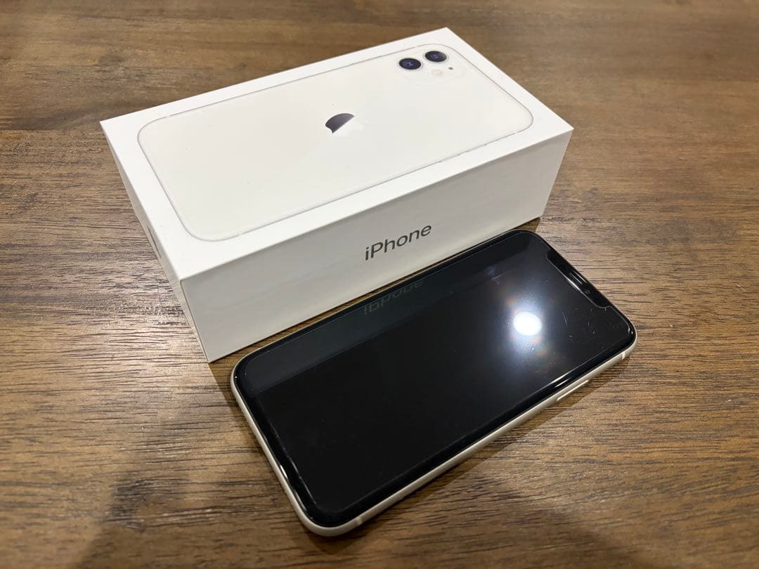 iPhone11 箱付 SIMフリー 128GB - メルカリ