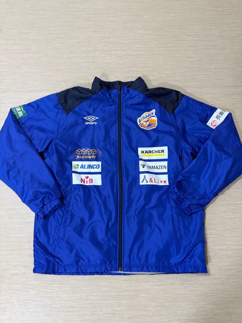 Vファーレン長崎 ウィンドブレーカー 多機能 Vファーレン長崎 ウインドブレイカー - メルカリ