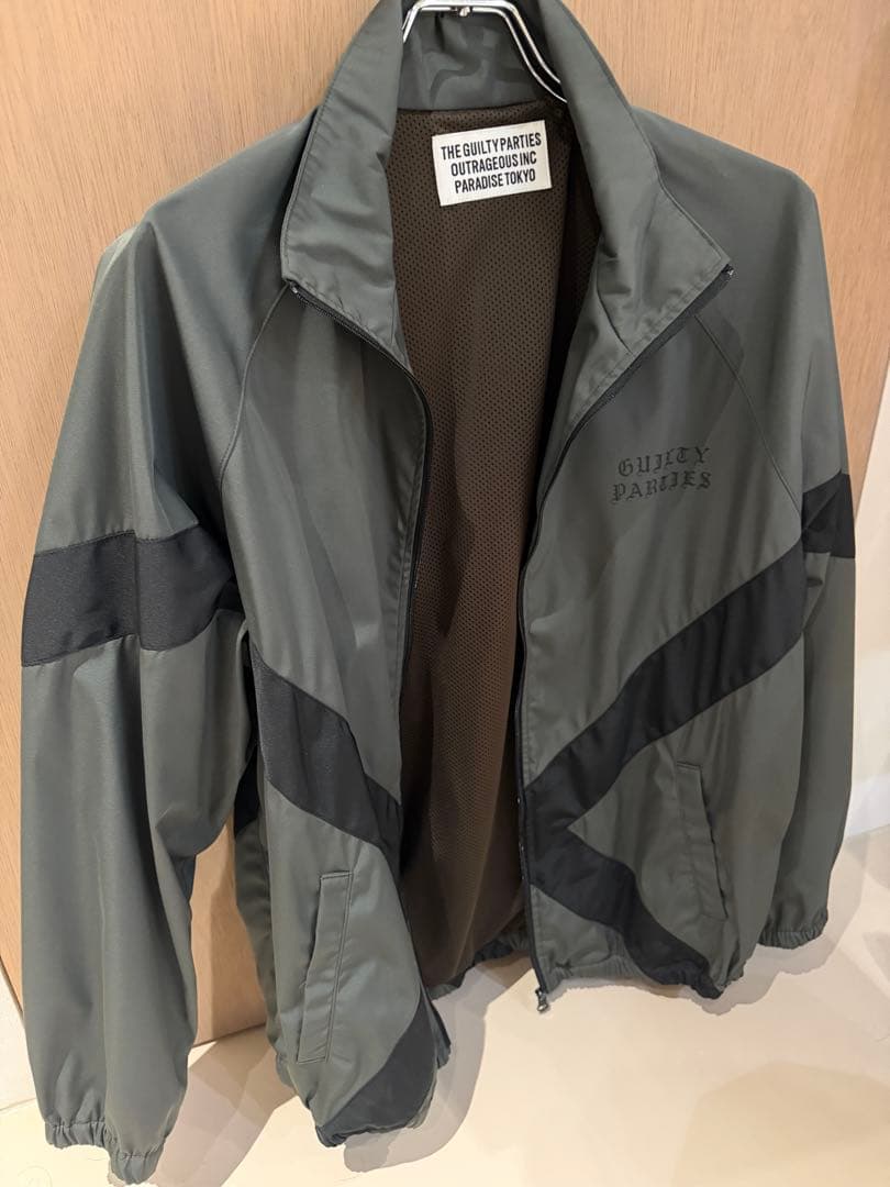 有名人着用あり】GUILTY PARTIES ナイロンジャケット グレー - メルカリ