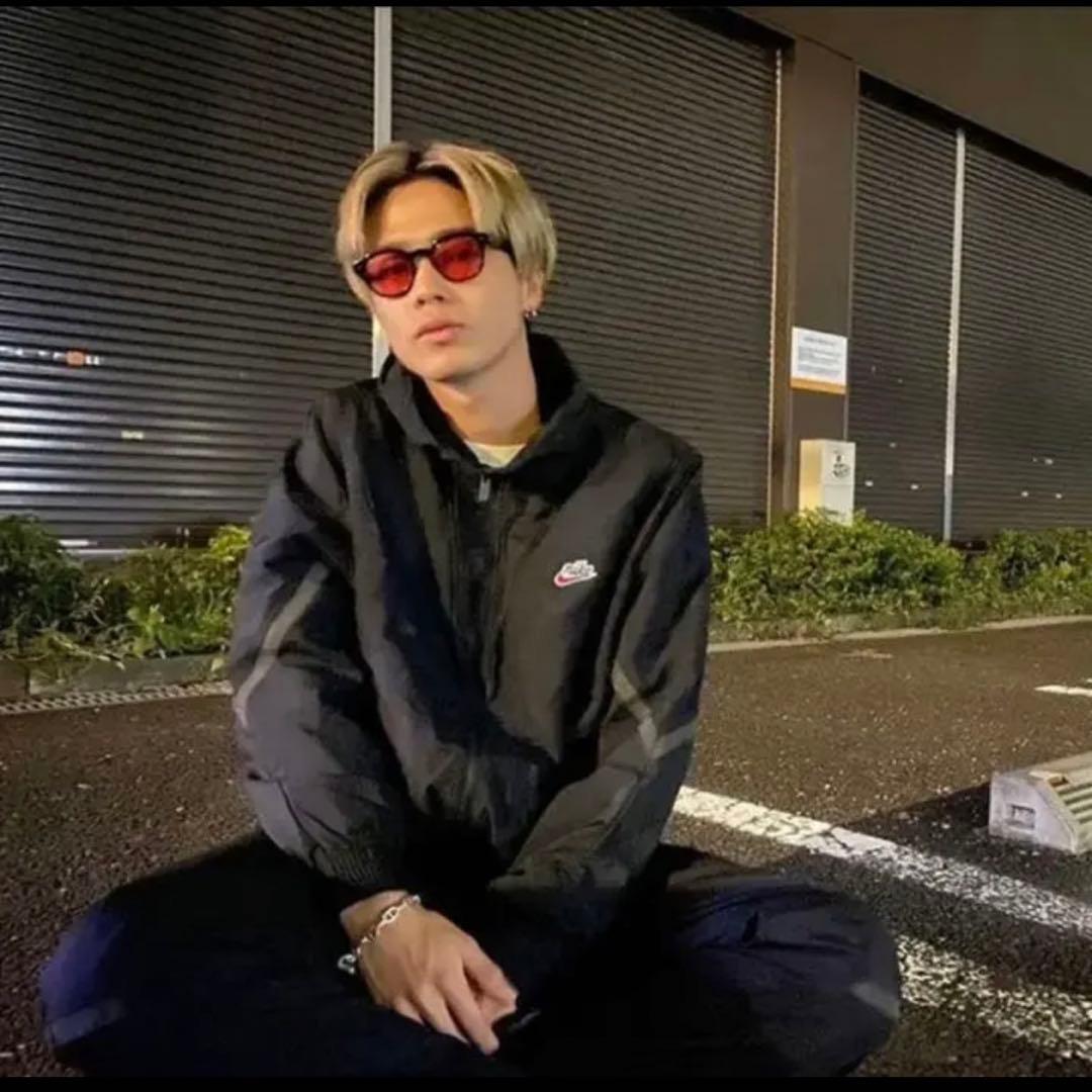 コムドット やまと 着用 Nike セットアップ - メルカリ