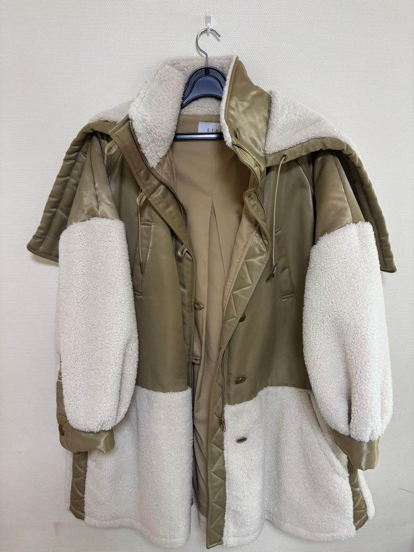 ETRE TOKYOミリタリーボアコート M ベージュ ETRE TOKYO（エトレトウキョウ）の「ミリタリーボアコート（モッズ