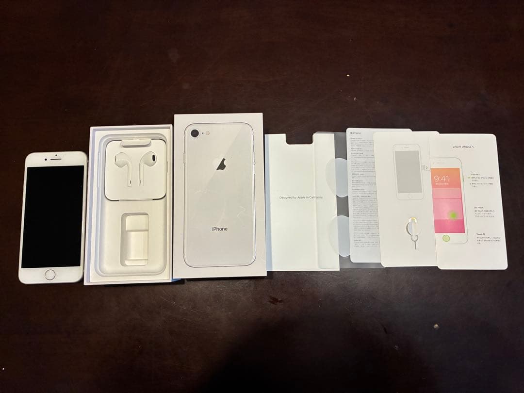 iPhone 8 64GB シルバー 本体　社外バッテリー Apple - バッテリー90%以上 iPhone8 64GB シルバー SIMフリー 本体