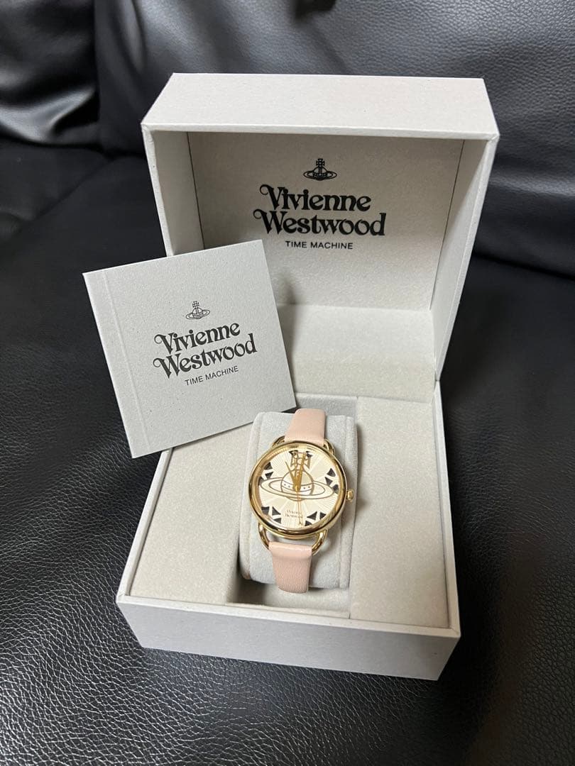 新品未使用Vivienne Westwood腕時計 Vivienne Westwood（ヴィヴィアンウエストウッド） ヴィヴィアン