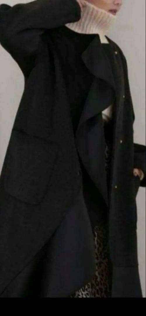 エイミーロウ　ボンディング　フリル　ビーバー　コート　ワンピ　ニット Eimee Law（エイミーロウ）の「ボンディングフリル ビーバーコート