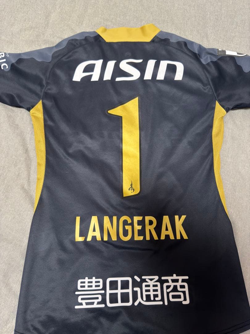 名古屋グランパス ランゲラック ユニフォーム - メルカリ