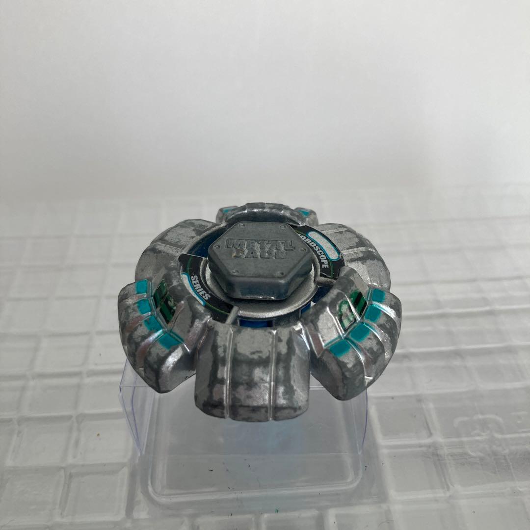 初代 レオーネ メタルファイトベイブレード 9514 - メルカリ