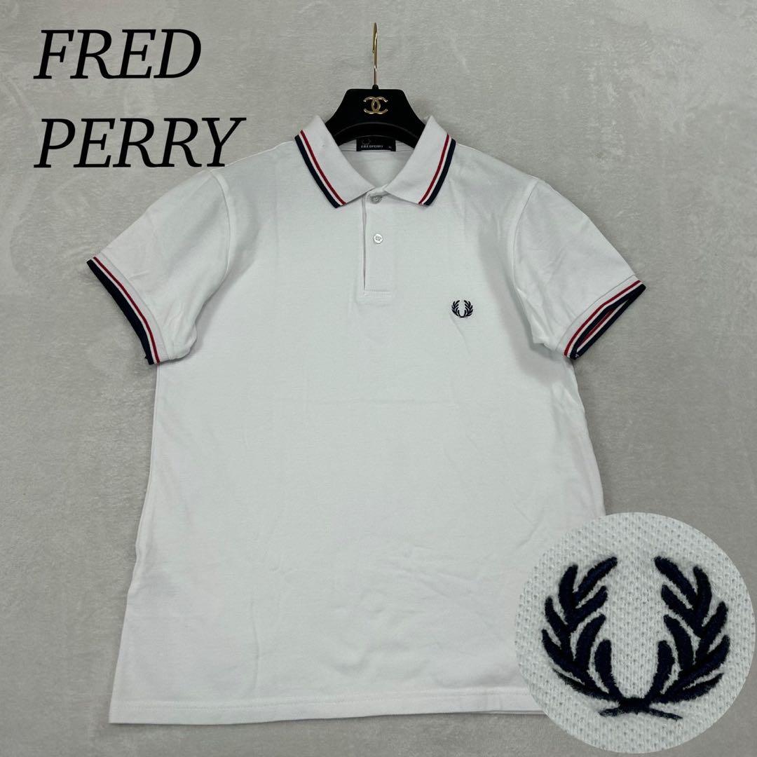 ミッキー ミニー パフスリーブ トップスミニーのギャザーブラウ