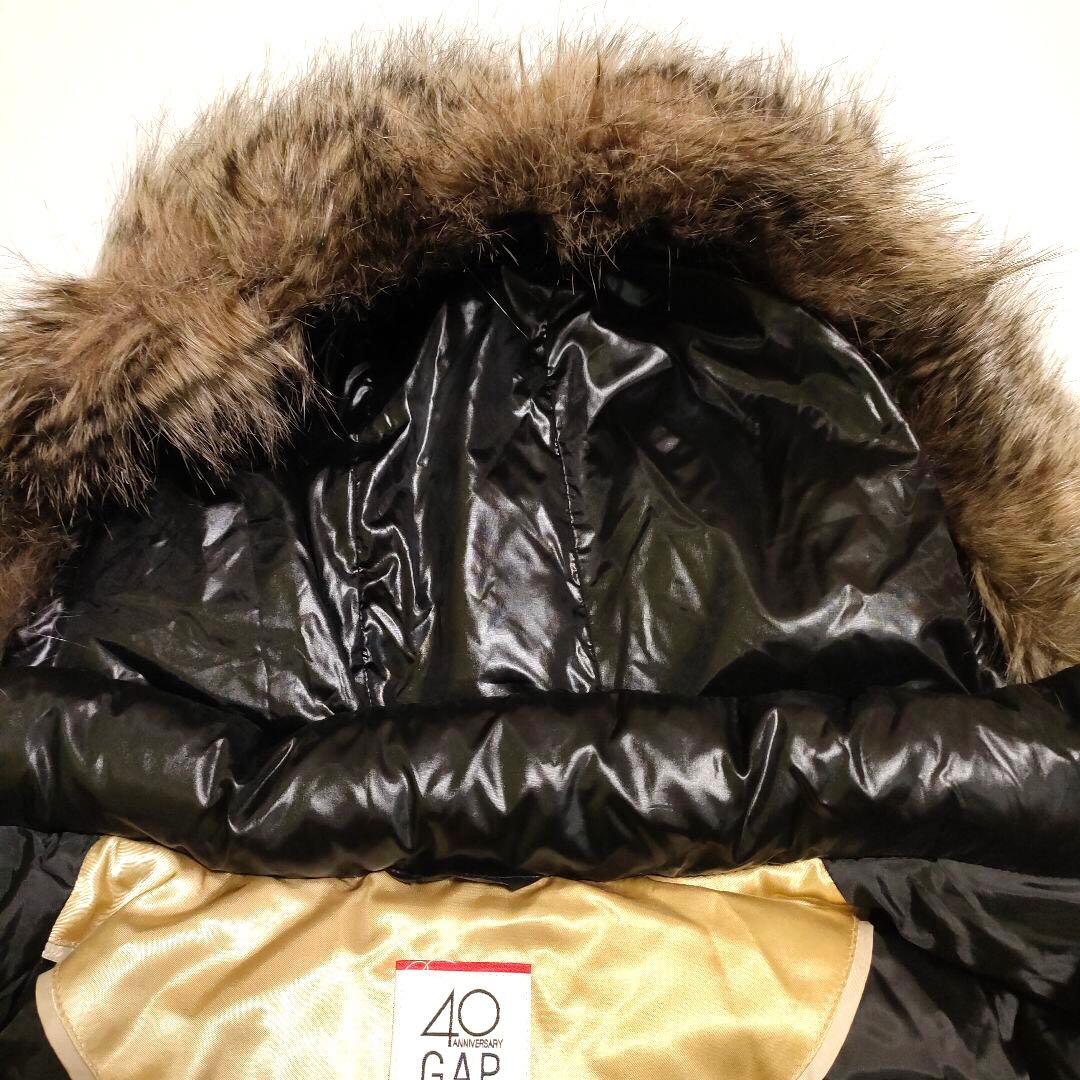 美品* GAP 40周年限定 ダウンベスト ファーフード 脱着 2way - メルカリ