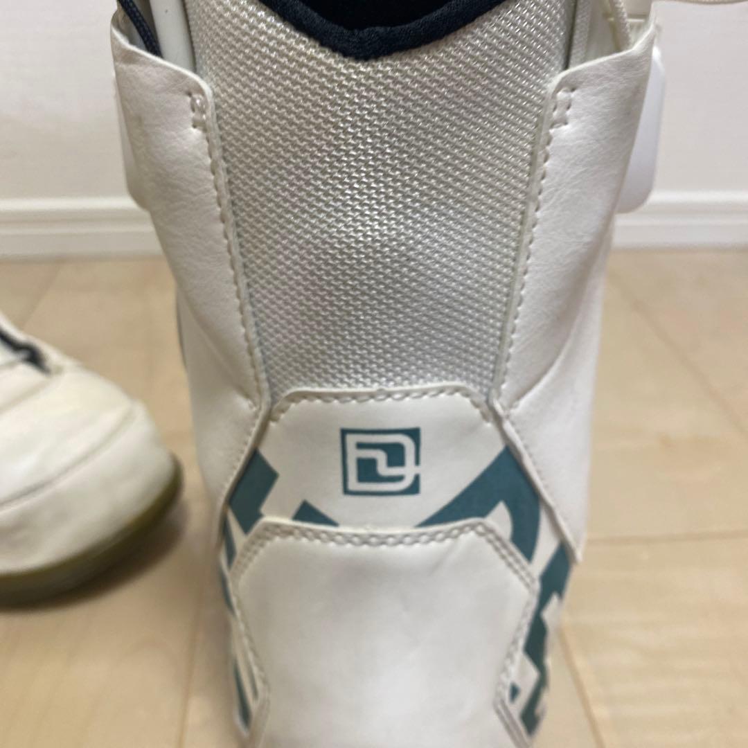 DEELUXE TEAM ID LTD LARA 24.0cm 22-23モデル