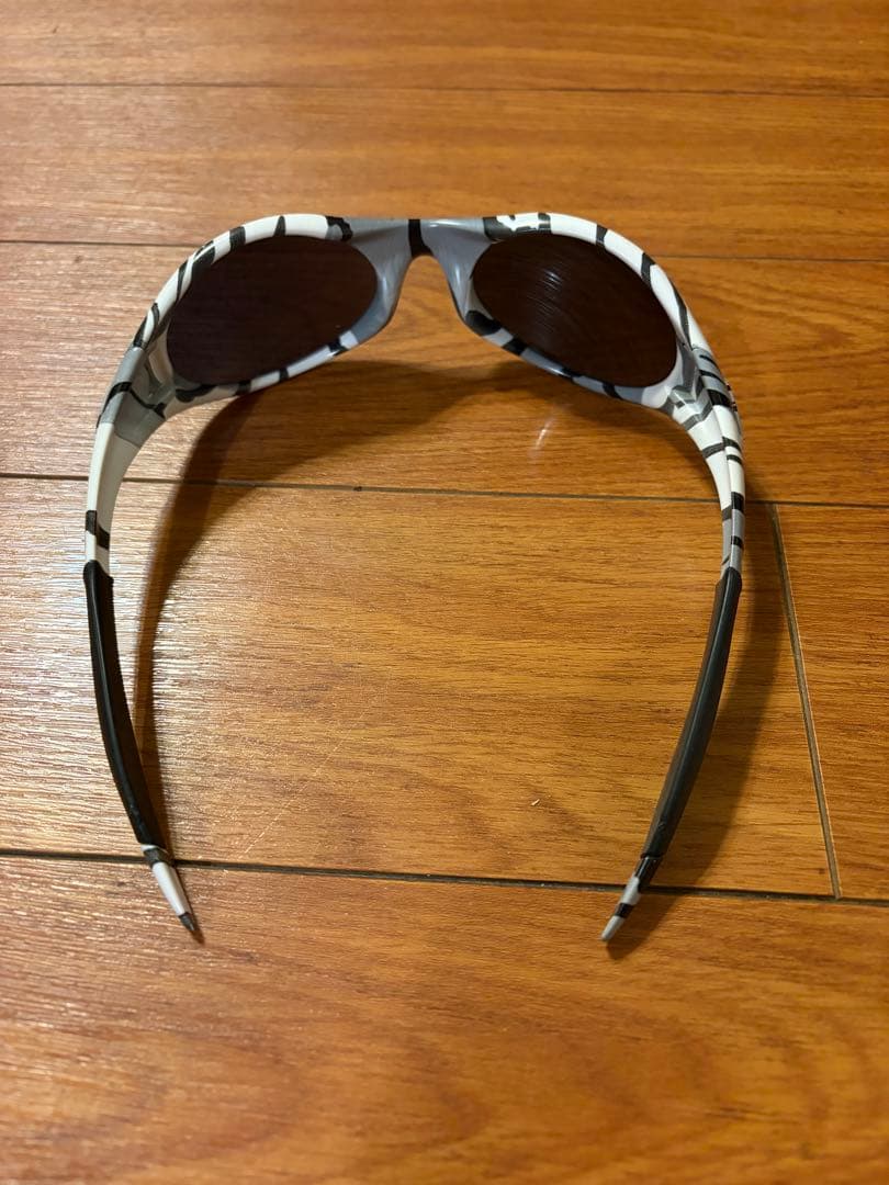 オークリー トレンチコート カモフラージュ柄 - メルカリ