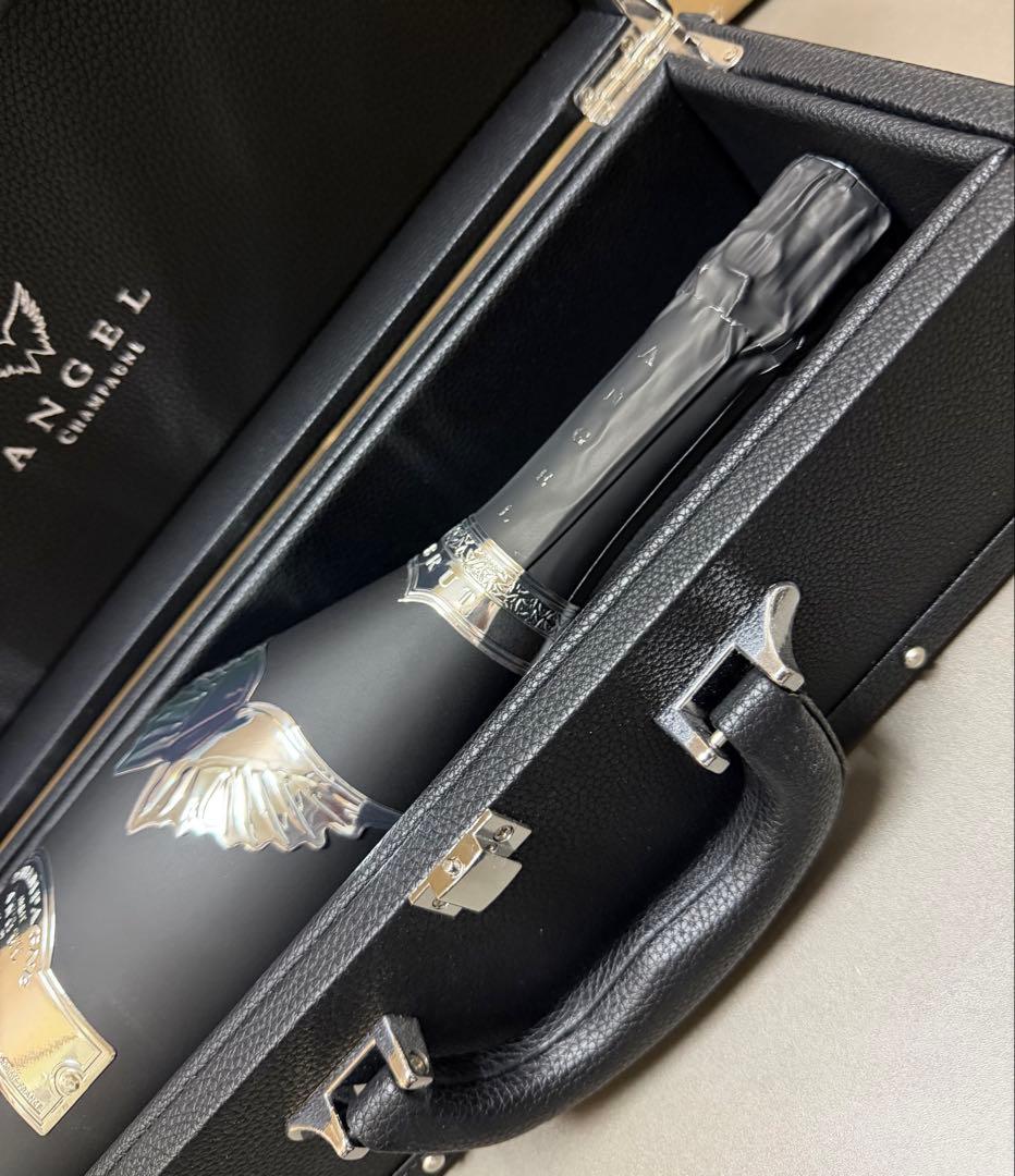 エンジェルシャンパン ブラック 750ml 箱付き① エンジェル ブラック 750ml 正規品 箱付 ※店頭及び業務用配送のみでの