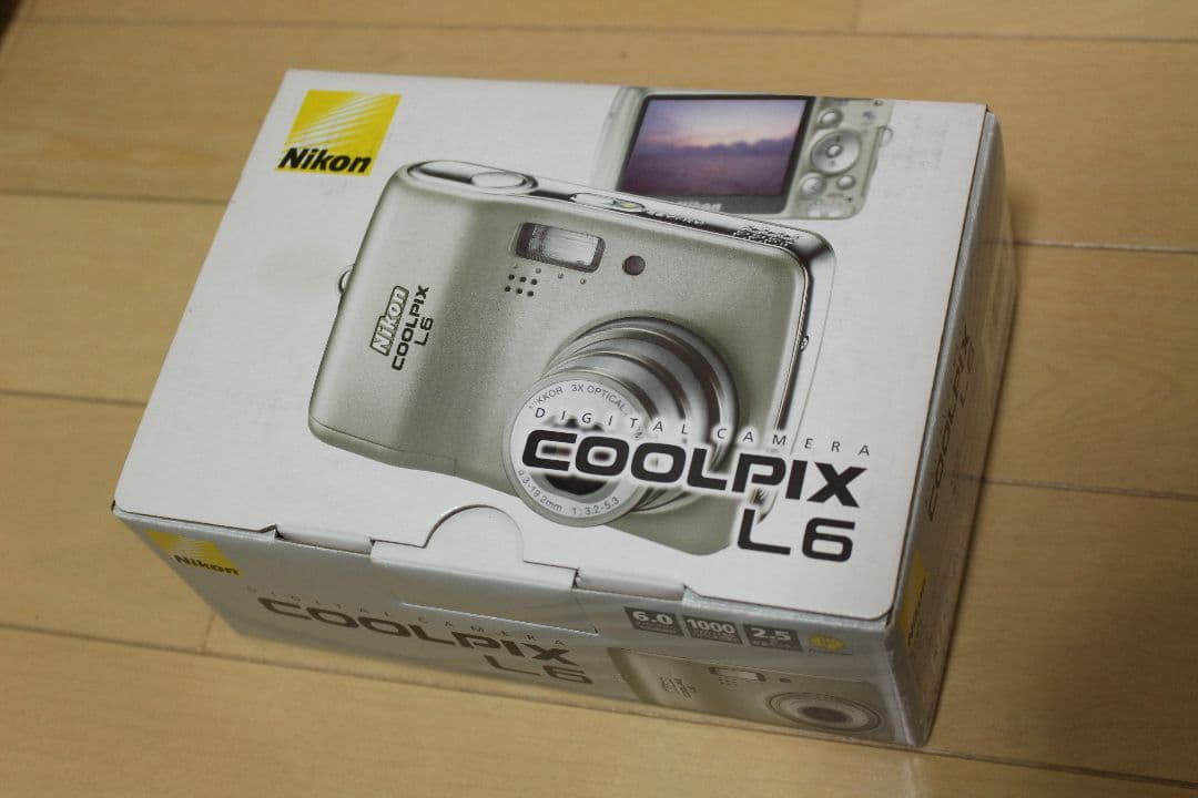 激レア】Nikon ニコン COOLPIX L6 箱付き・電池・SD付属