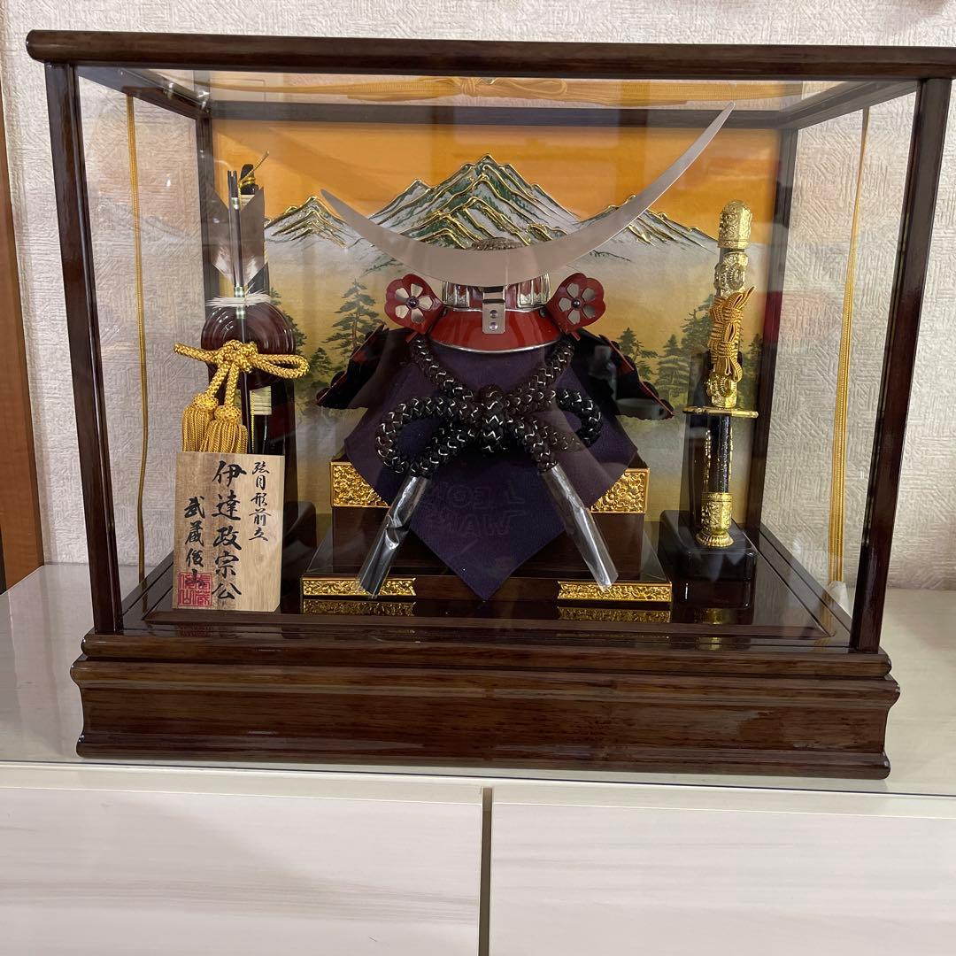 五月人形　兜　伊達政宗　男の子　オルゴール付き 5月人形 おしゃれ 五月人形 武将 コンパクト 伊達政宗 兜 12号ケース