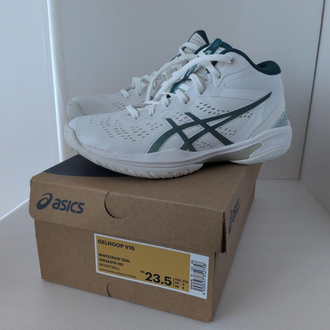 ASICS GELHOOP V16 ホワイト/クリスタル 23.5cm