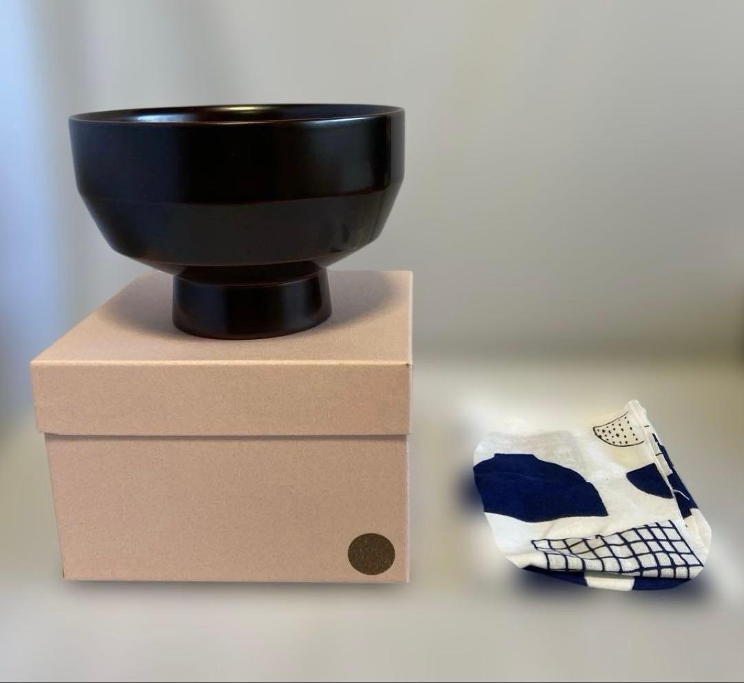 田代淳/そば椀　溜/ weeksdays 伊藤まさこ 田代淳さんのお椀、わたしの使い方 伊藤まさこ 02 いつもの料理で