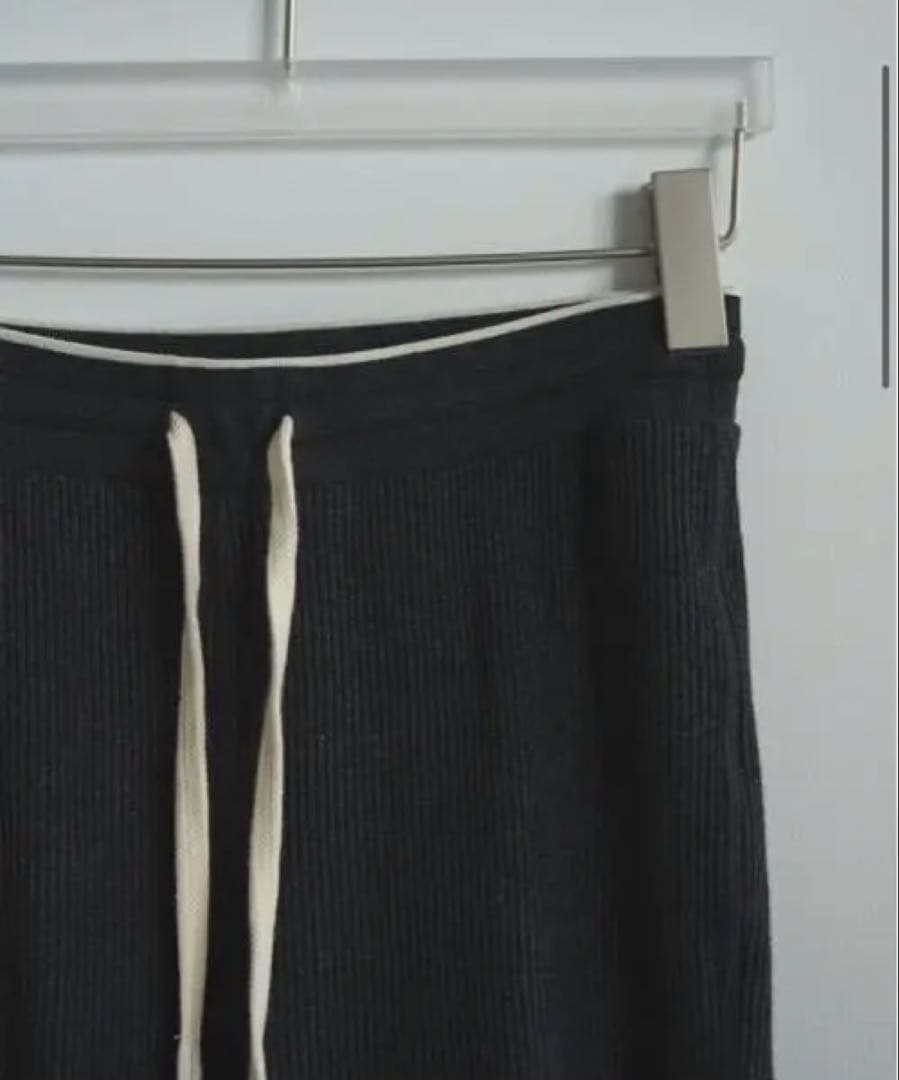 新品タグ付き⭐︎【anuke】Rib Biker Pants チャコールグレー38 - メルカリ