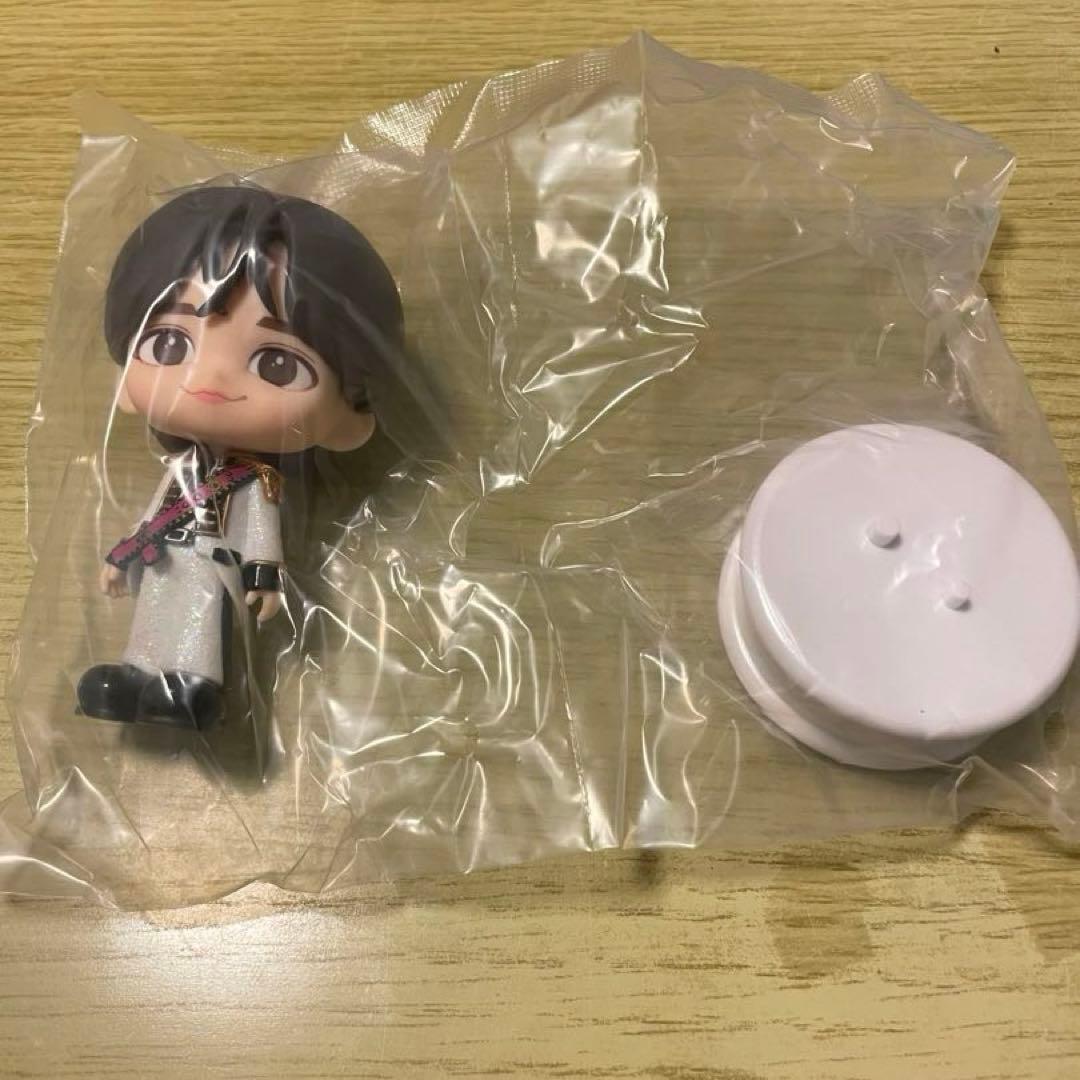 知念侑李フィギュア シークレット - メルカリ